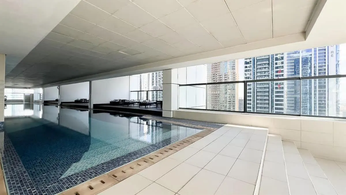 Chic 1Br With Stunning Lake Views Dubai Apartment